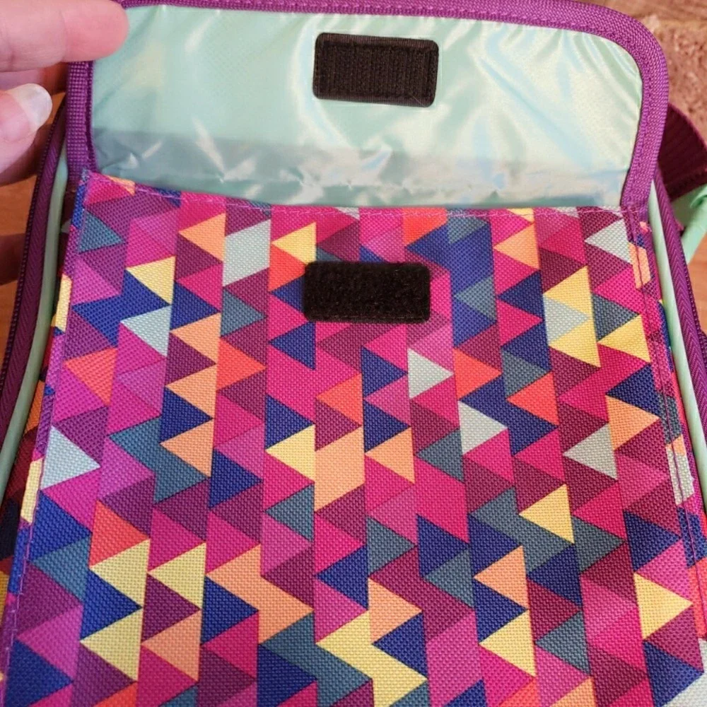 VGC Thermos Soft Cooler Purple Geo. Multicolor Insulated Warm/Cold Lunch Bag/Box